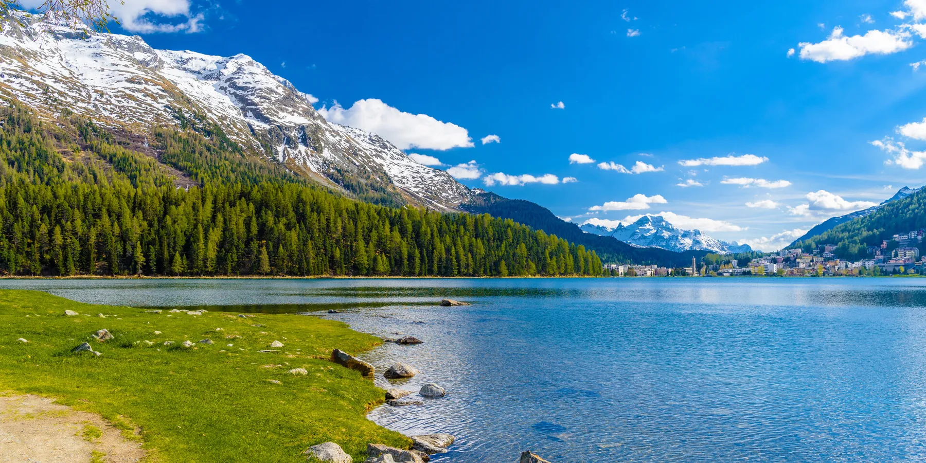 Un lago dell'Alta Engadina, vicino a St. Moritz
