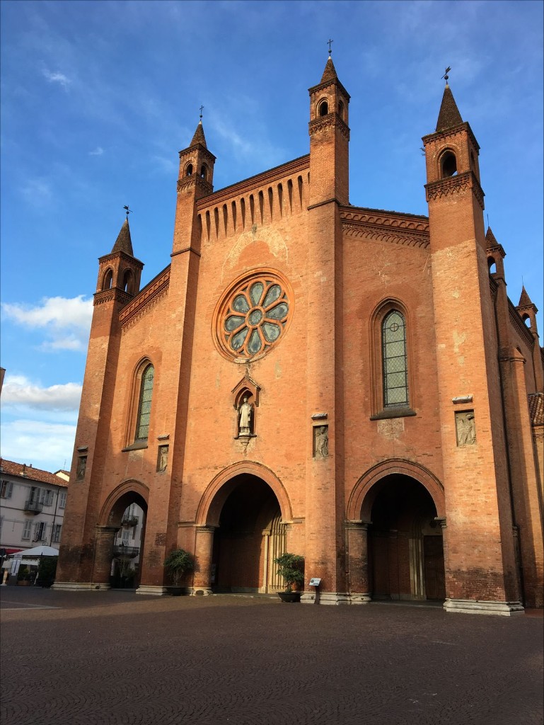 Cathedral of San Lorenzo in Piazza Risorgimento, Alba.