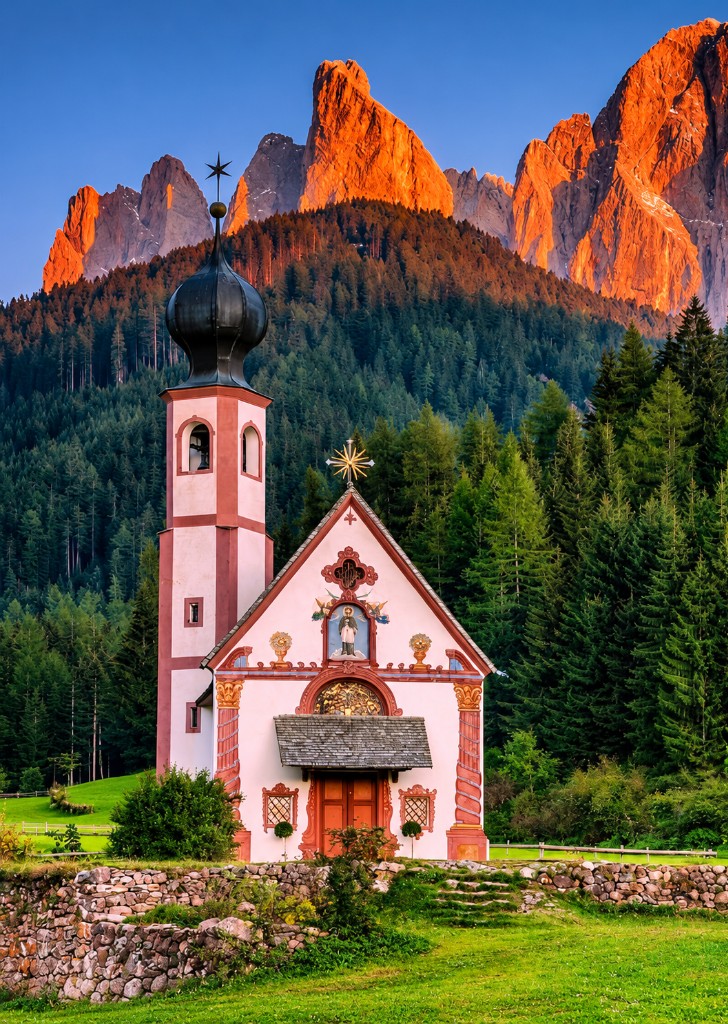 San Giovanni a Ranui church beneath the Odle mountains in Val di Funes.