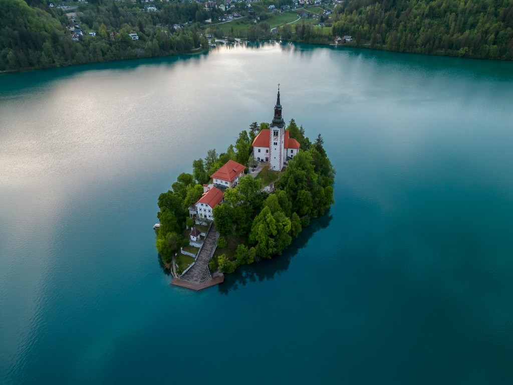 Ljubljana & Bled: Transfers from Ljubljana Airport (LJU) and Back?