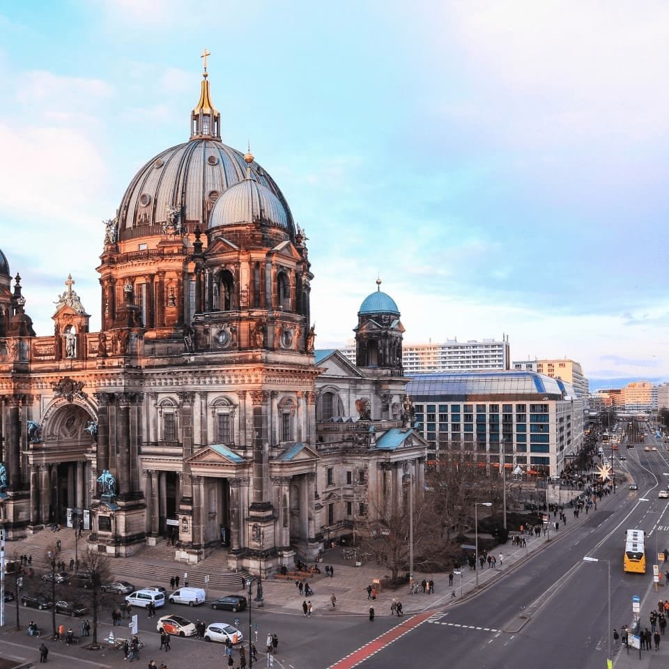 Al momento stai visualizzando Explore the big things happening in Dallas